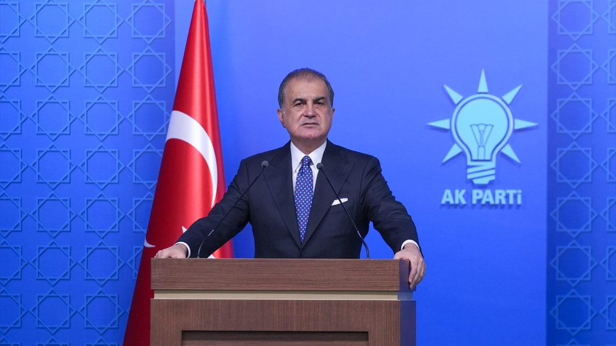 Ömer Çelik: Devletimiz tüm kurumları ve ekipleriyle sahadadır